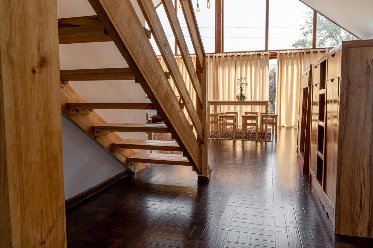 Хостел Modern Loft Lighthouse Каракол Екстер'єр фото